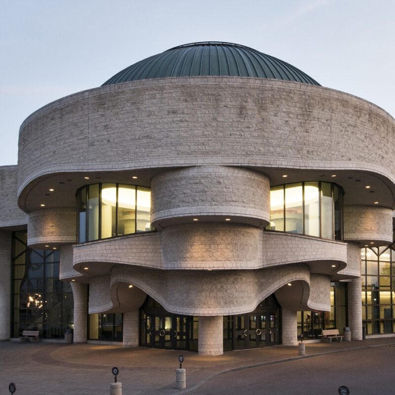 TWO ADMISSION PASSES TO CANADA MUSEUM OF HISTORY